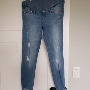H&M distressed ankle maternity jeans